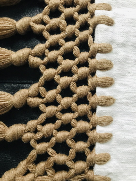 Image 1 of Camel Macramé Kussenhoes