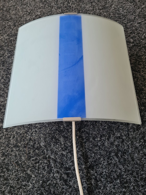 Image 1 of Massive Glazen Gematteerde Wandlamp. België