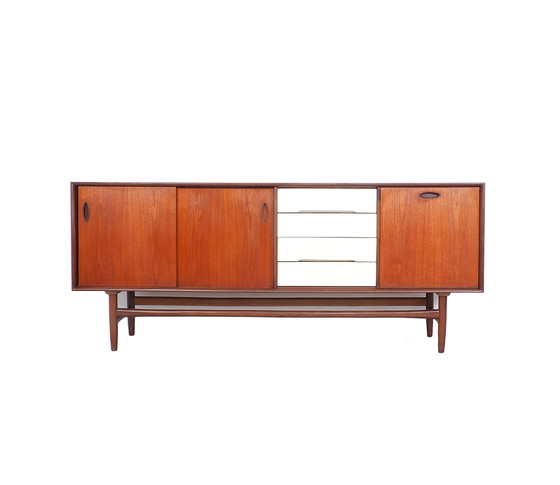 Image 1 of Mid Century Deens teak design dressoir met lades