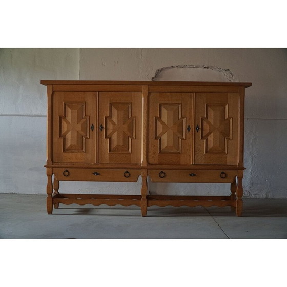 Image 1 of Brutalistisch vintage dressoir van massief eiken, Denemarken 1950