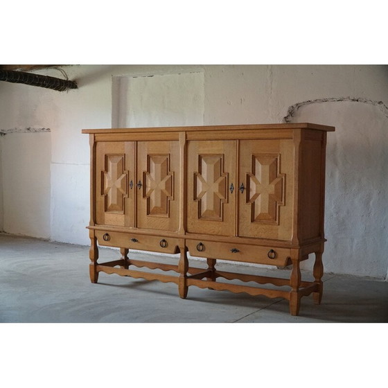 Image 1 of Brutalistisch vintage dressoir van massief eiken, Denemarken 1950