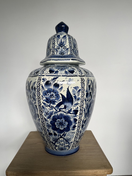 Image 1 of Vase Delft