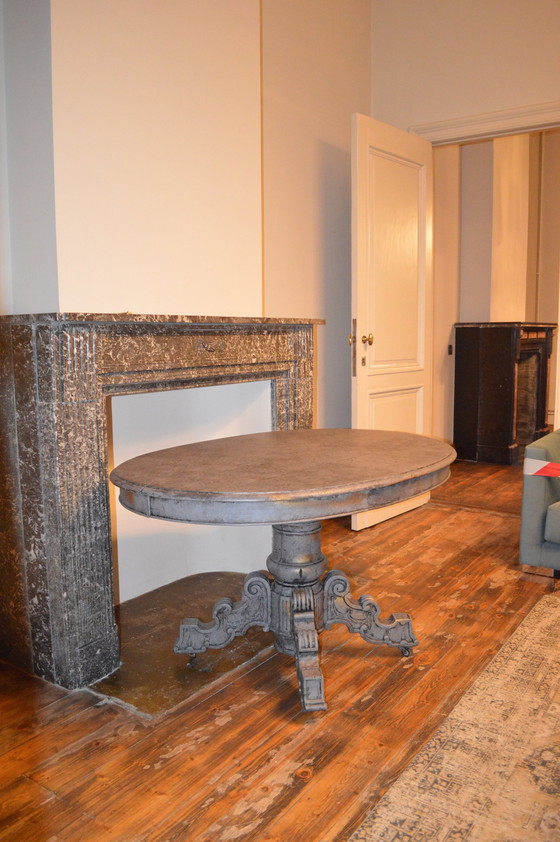 Image 1 of Grijze Tafel, Antique Grey Patine