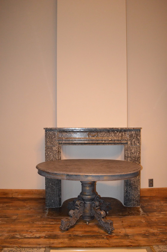 Image 1 of Grijze Tafel, Antique Grey Patine