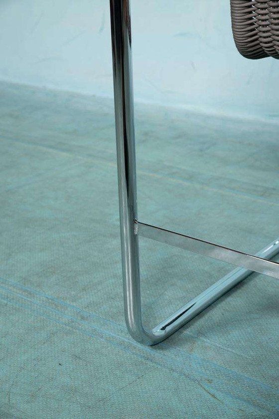 Image 1 of Vintage armstoel Tecta B20, minimalist tubular chair