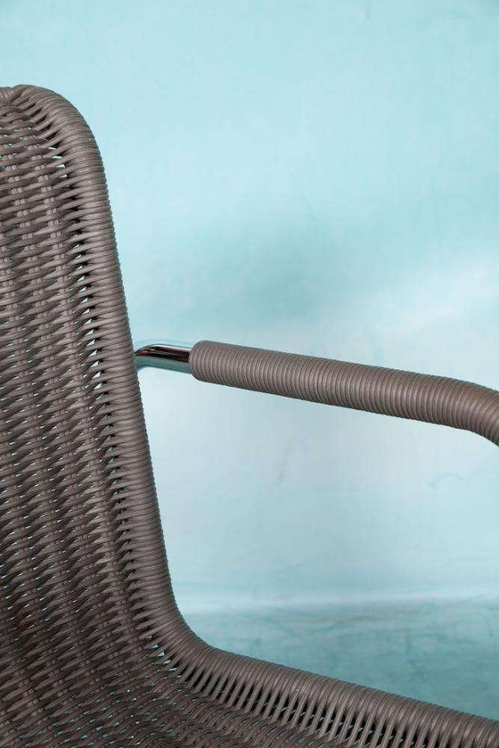 Image 1 of Vintage armstoel Tecta B20, minimalist tubular chair