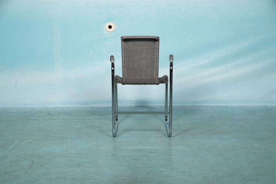 Image 1 of Vintage armstoel Tecta B20, minimalist tubular chair