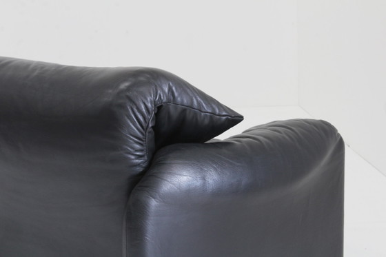 Image 1 of Cassina Maralunga 2 zits sofa zwart leer Vico Magistretti