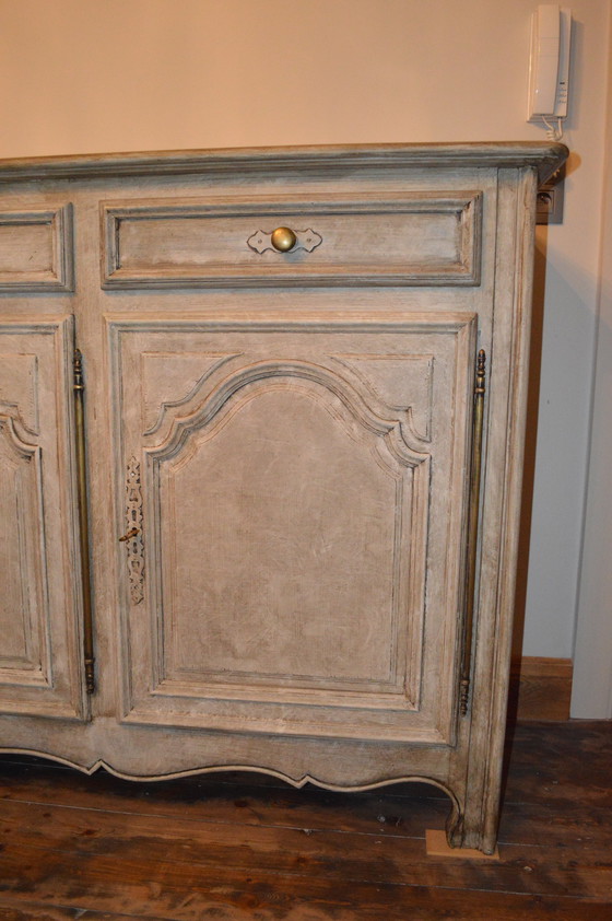 Image 1 of Klassevolle Dressoir Met Knappe Schildertechniek