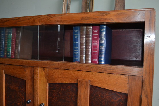 Image 1 of Antiek Eiken Houten Art Deco Dressoir.