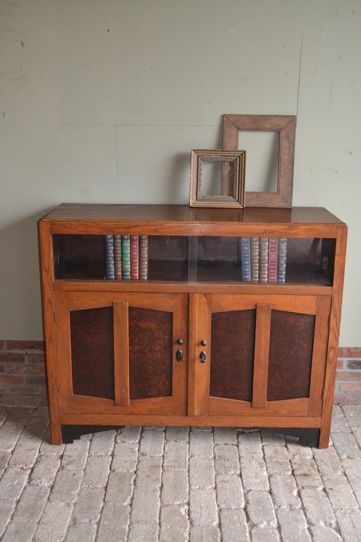 Antiek Eiken Houten Art Deco Dressoir.