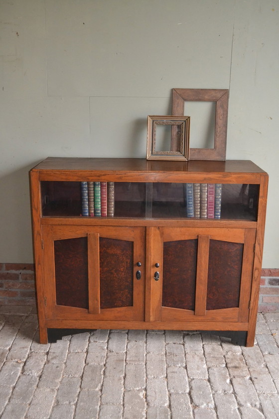 Image 1 of Antiek Eiken Houten Art Deco Dressoir.