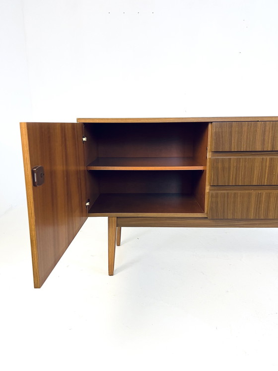 Image 1 of Teakhouten Sideboard Zweden ‘60