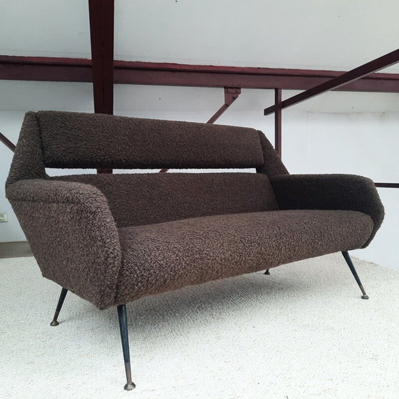 Image 1 of Vintage sofa in chocolade bouclé stof, Italië 1950