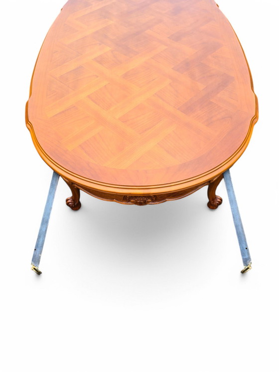 Image 1 of Louis Xv stijl kersenhouten tafel met verlengstukken