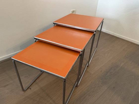 Image 1 of Brabantia Nesting Tables, Met Omkeerbaar Blad Oranje/Wit