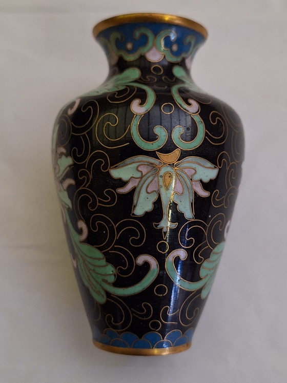 Image 1 of 2x Vintage Chinese Cloisonné vaasjes