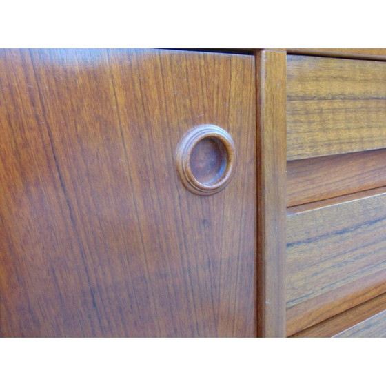 Image 1 of Mid century walnoten dressoir, jaren 1960