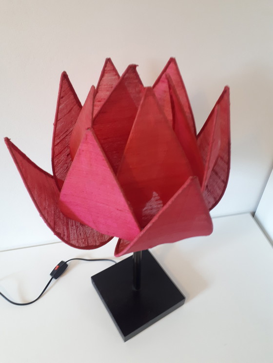 Image 1 of Tulp lamp