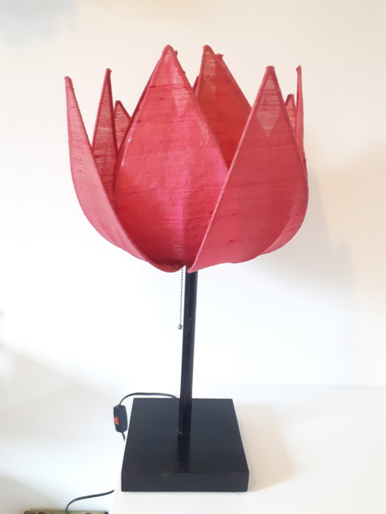 Image 1 of Tulp lamp