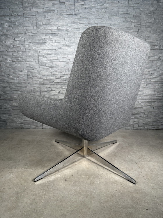 Image 1 of Naughtone Hush Swiffel Chair