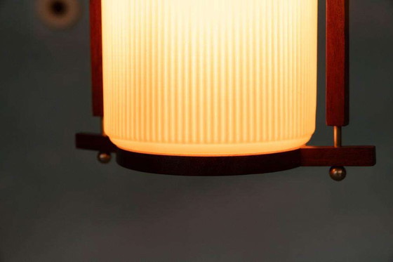 Image 1 of Vintage glazen hanglamp teak en melkglas, Midmod pendant