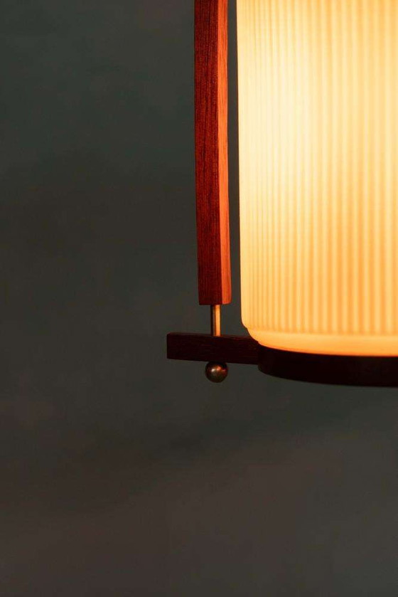 Image 1 of Vintage glazen hanglamp teak en melkglas, Midmod pendant