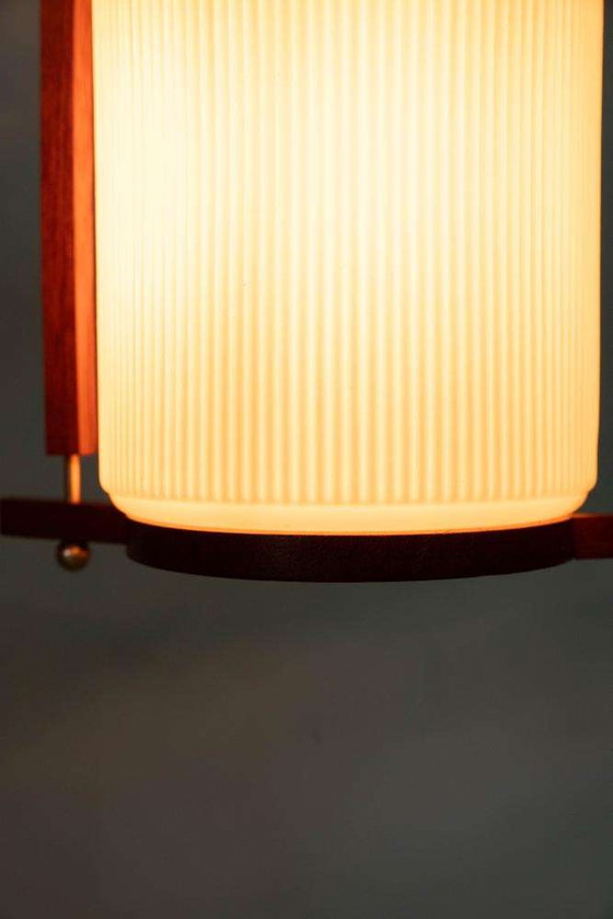 Image 1 of Vintage glazen hanglamp teak en melkglas, Midmod pendant