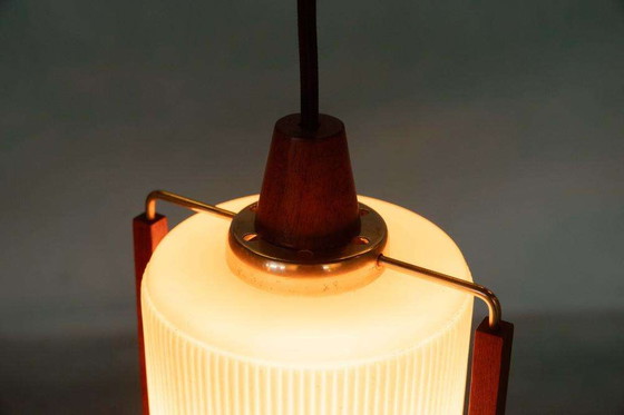 Image 1 of Vintage glazen hanglamp teak en melkglas, Midmod pendant