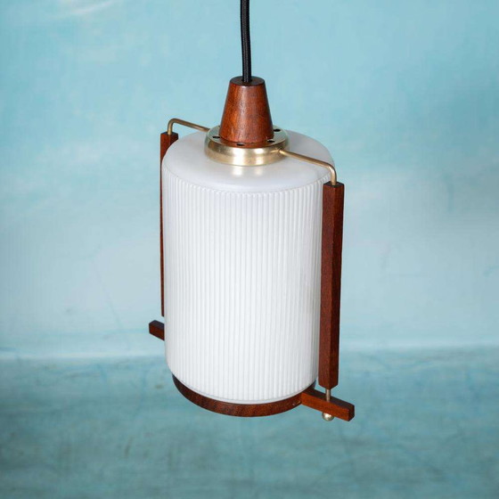 Image 1 of Vintage glazen hanglamp teak en melkglas, Midmod pendant