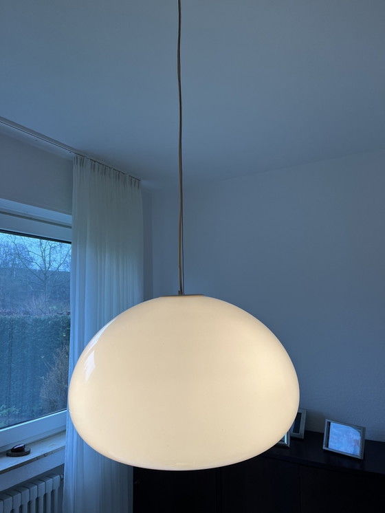 Image 1 of Flos - Zwart Wit Hanglamp. Ontwerp Pier Giacomo en Achille Castiglioni