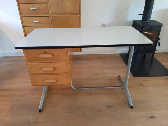 Image 1 of prachtig Bruynzeel bureau vintage