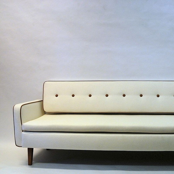 Image 1 of Vintage witte wollen bank en daybed van Ire Möbler Zweden 1950