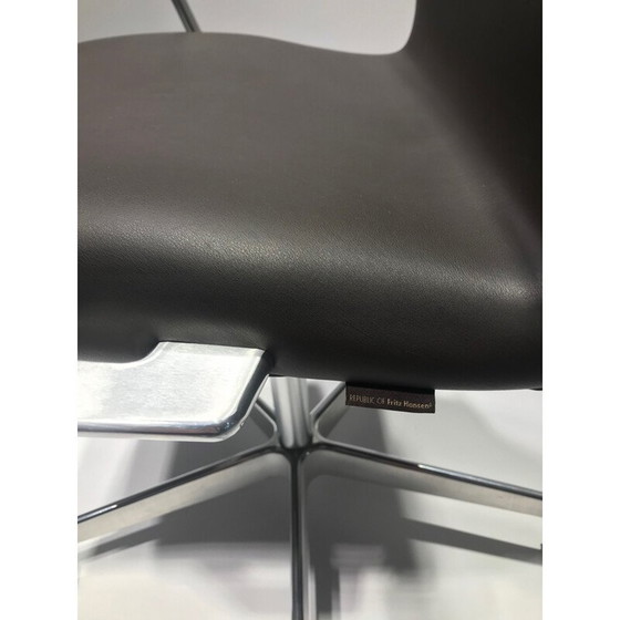 Image 1 of Vintage fauteuil Oxford Classic Edition Fritz Hansen van Arne Jacobsen