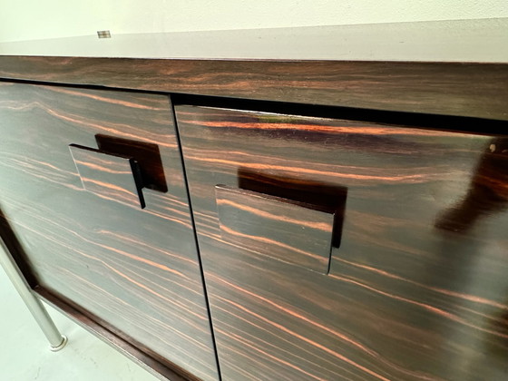 Image 1 of Mid Century Groot Dressoir In Braziliaans Jacaranda, 1980S.