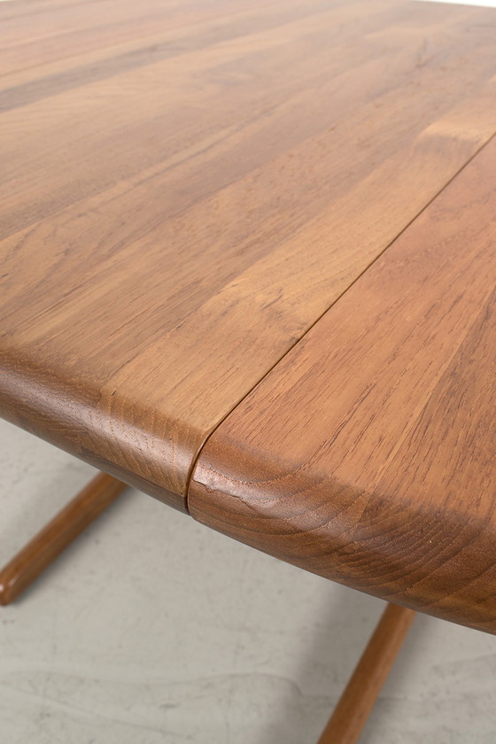 Image 1 of Vintage Deens teak uittrektafel