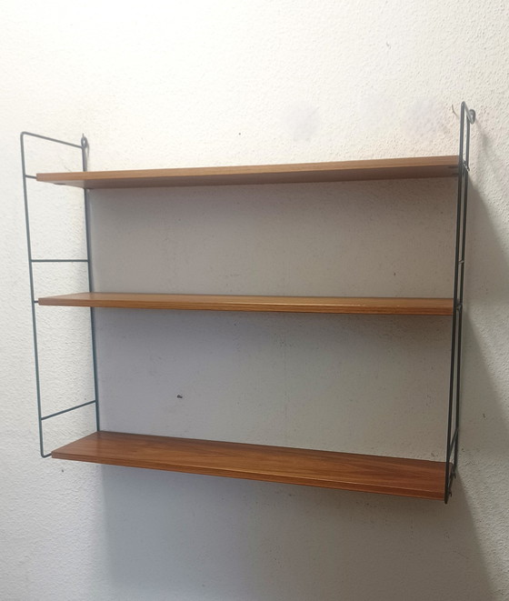 Image 1 of Vijftiger Jaren Wandrek Met Drie Planken 