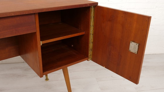 Image 1 of Vintage bureau