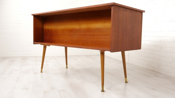 Image 1 of Vintage bureau