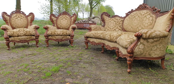 Image 1 of Gebogen Barok Bank Met Fauteuils