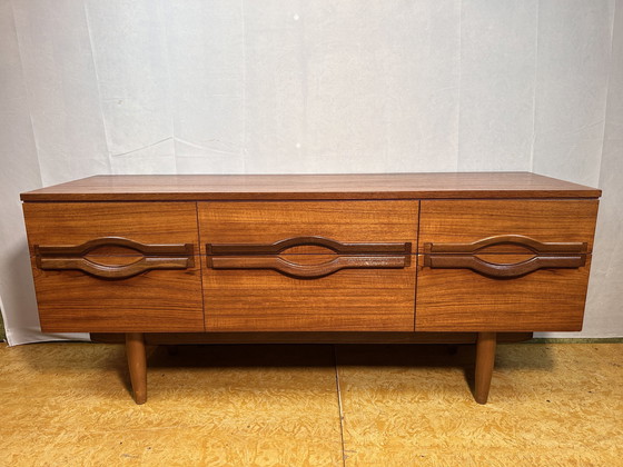 Image 1 of Mid Century Retro Vintage Teak Dressoir Van Stonehill 1960