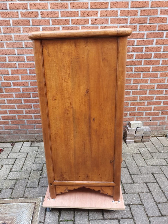 Image 1 of Antieke iepenhouten garderobekast in Ming-stijl eind 19e eeuw