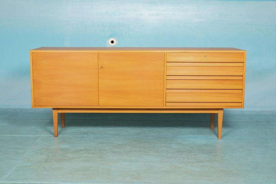 Image 1 of Vintage gerenoveerd blond dressoir, Midcentury sideboard