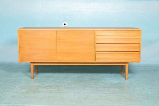 Image 1 of Vintage gerenoveerd blond dressoir, Midcentury sideboard