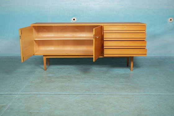 Image 1 of Vintage gerenoveerd blond dressoir, Midcentury sideboard