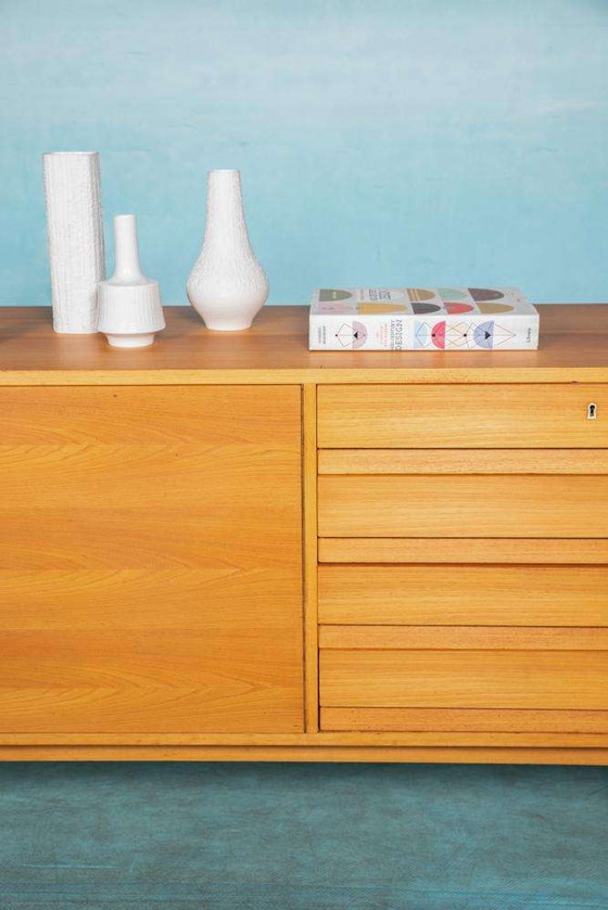 Image 1 of Vintage gerenoveerd blond dressoir, Midcentury sideboard