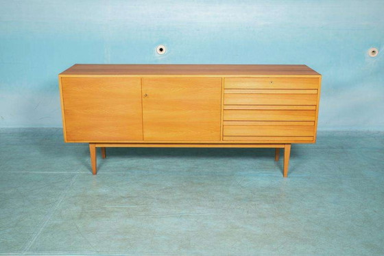 Image 1 of Vintage gerenoveerd blond dressoir, Midcentury sideboard