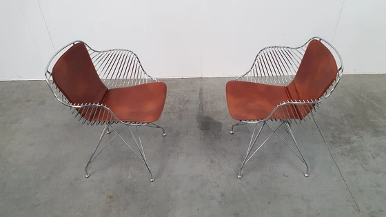 Image 1 of 2 Design Wire Chairs Chroom Met Cognac Seat Pads