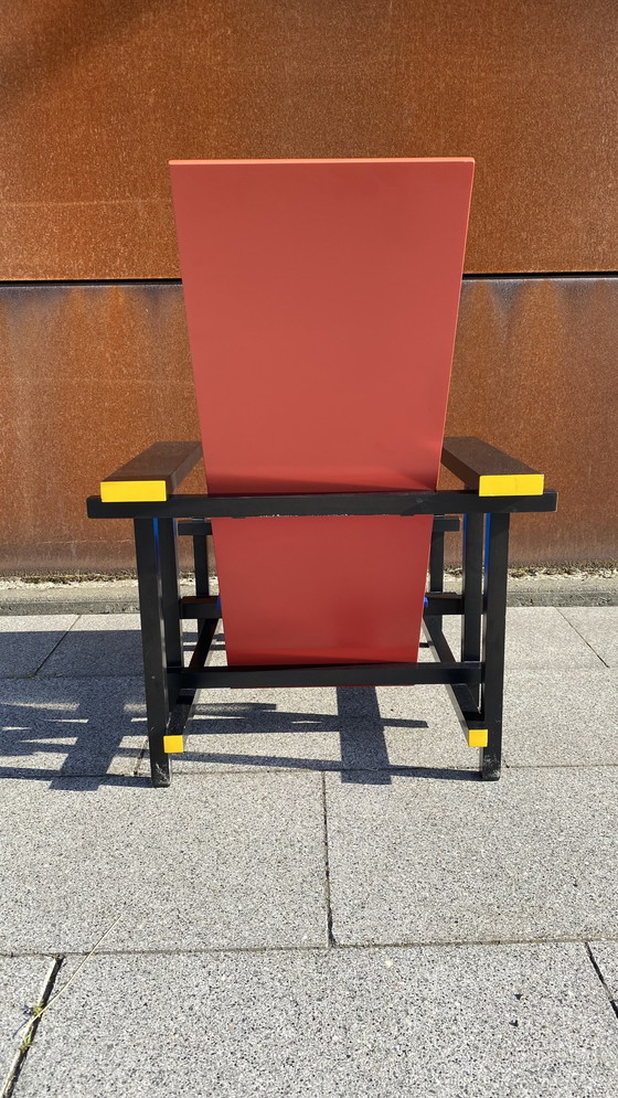 Image 1 of Cassina Rietveld Ontwerp stoel