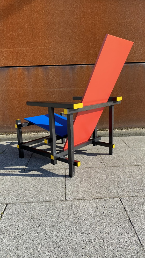 Image 1 of Cassina Rietveld Ontwerp stoel